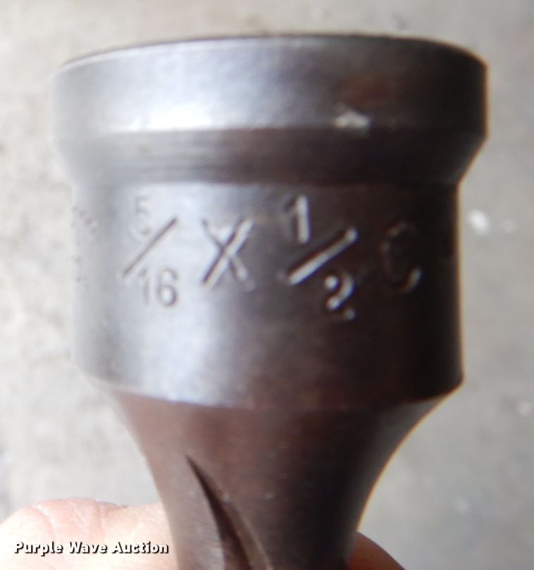 image for item IV9971 (100) ironworker punch and die sets