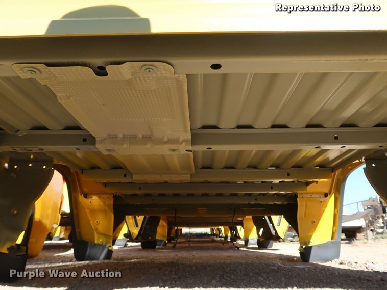 image for item IY9033 2021 Chevrolet Silverado  pickup truck bed