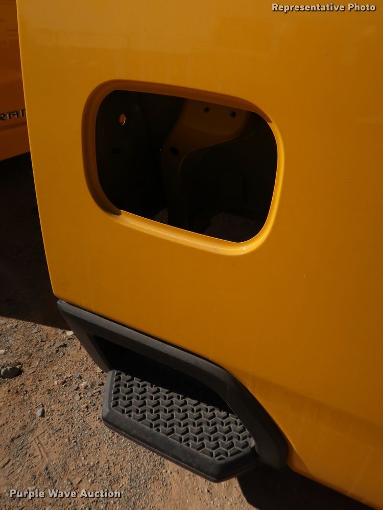 image for item IY9035 2021 Chevrolet Silverado  pickup truck bed