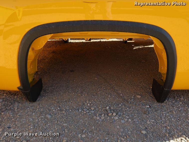 image for item IY9039 2021 Chevrolet Silverado  pickup truck bed