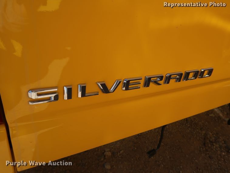 image for item IY9040 2021 Chevrolet Silverado  pickup truck bed