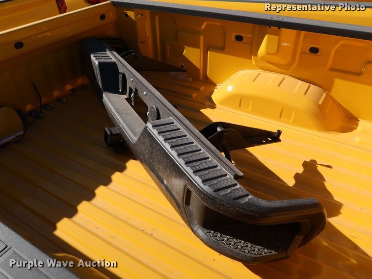 image for item IY9041 2021 Chevrolet Silverado  pickup truck bed
