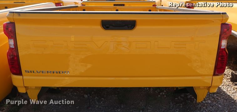 image for item IY9042 2021 Chevrolet Silverado  pickup truck bed