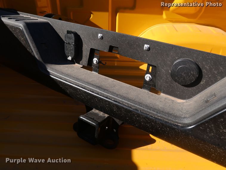 image for item IY9042 2021 Chevrolet Silverado  pickup truck bed