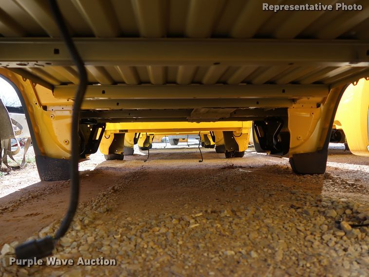 image for item IY9042 2021 Chevrolet Silverado  pickup truck bed