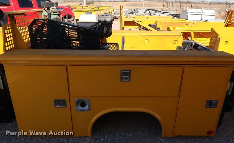 image for item IY9047 Reading  utility bed