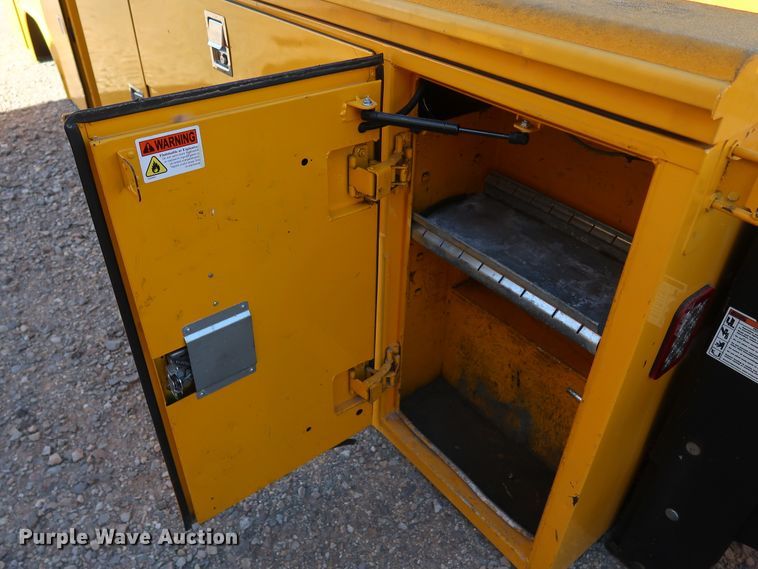 image for item IY9047 Reading  utility bed