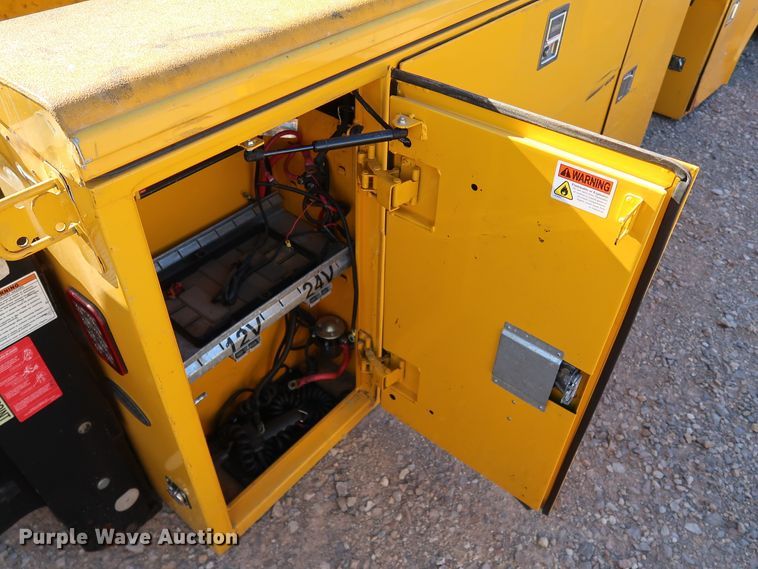 image for item IY9047 Reading  utility bed