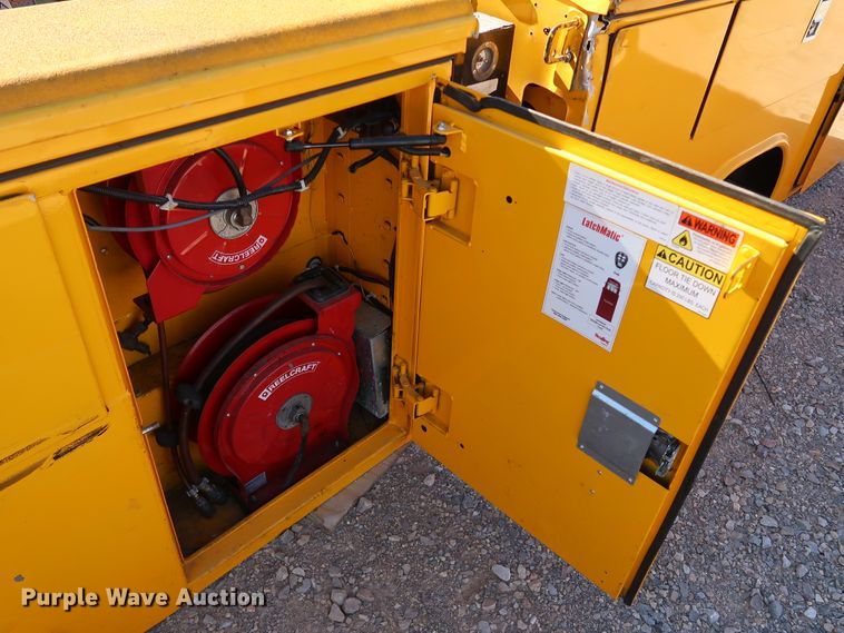 image for item IY9047 Reading  utility bed