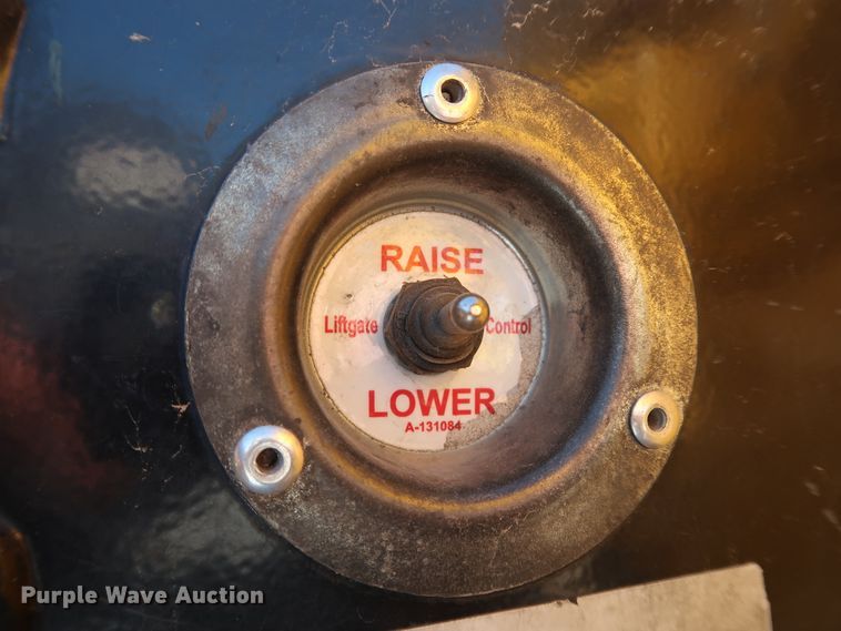 image for item IY9047 Reading  utility bed