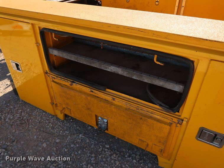 image for item IY9048 Warner  utility bed