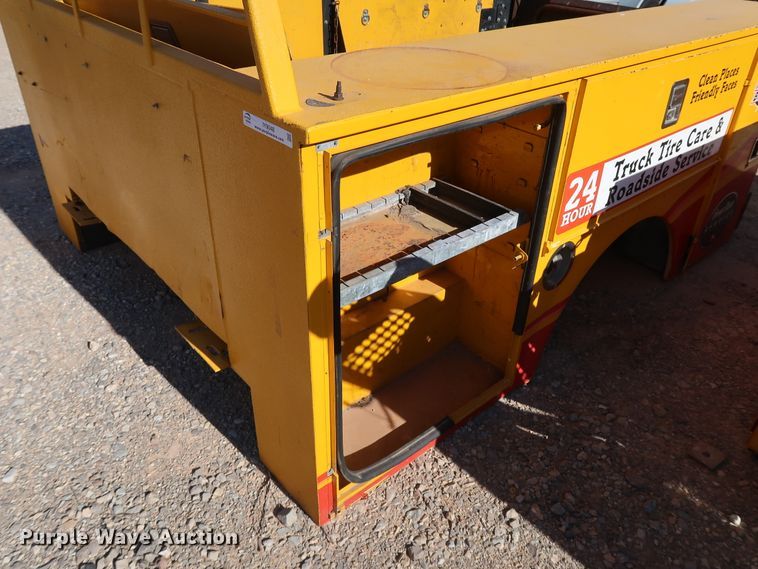 image for item IY9048 Warner  utility bed