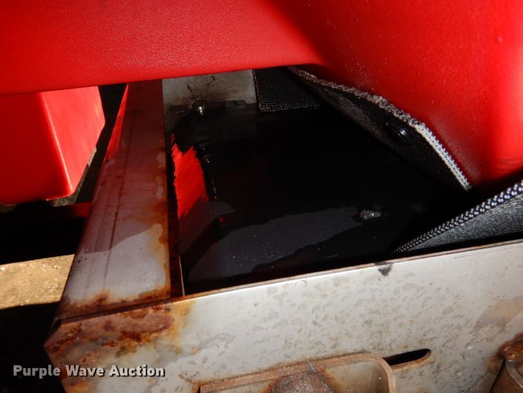 image for item JH9900 2002 Western Tornado  poly spreader