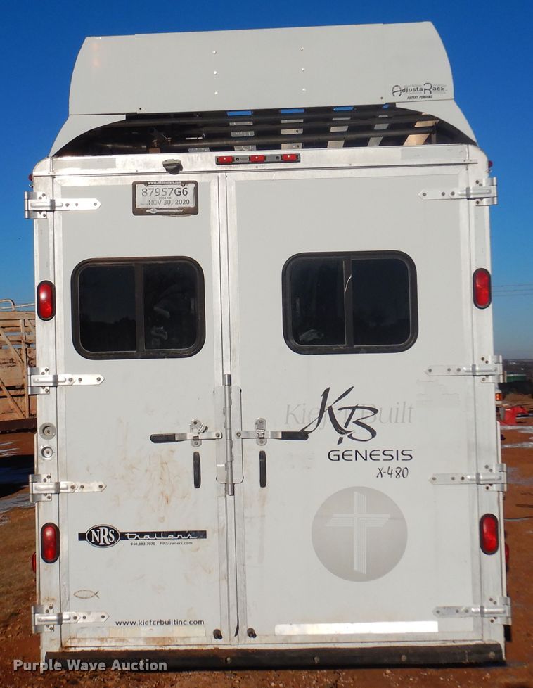 image for item JJ9734 2004 Kiefer Built Genesis X-480  livestock trailer