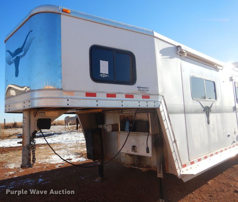 image for item JJ9734 2004 Kiefer Built Genesis X-480  livestock trailer