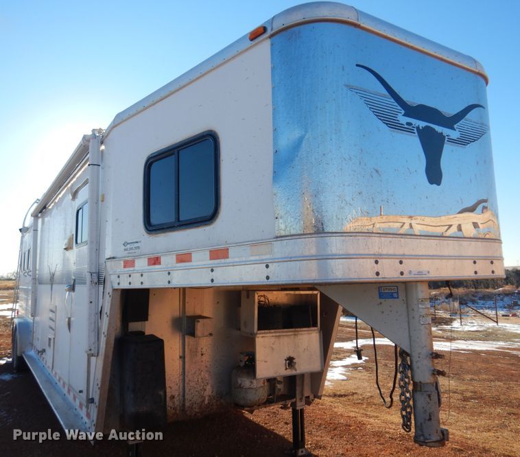 image for item JJ9734 2004 Kiefer Built Genesis X-480  livestock trailer