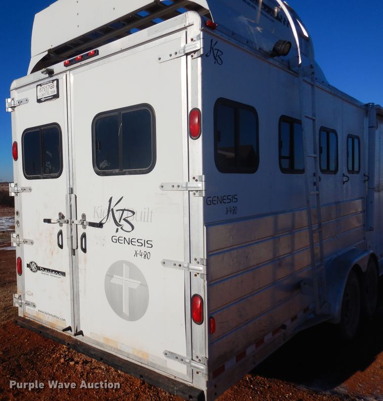 image for item JJ9734 2004 Kiefer Built Genesis X-480  livestock trailer