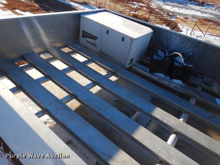 image for item JJ9734 2004 Kiefer Built Genesis X-480  livestock trailer