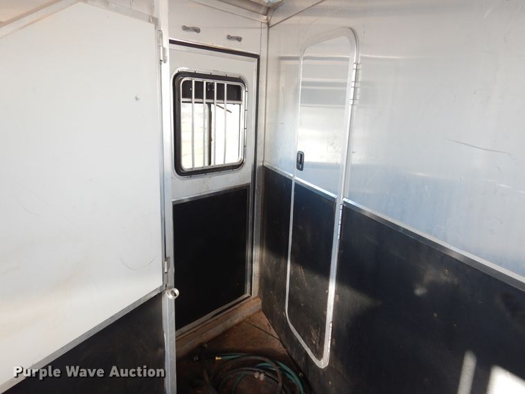 image for item JJ9734 2004 Kiefer Built Genesis X-480  livestock trailer