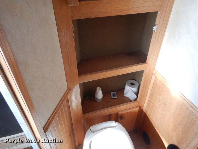 image for item JJ9734 2004 Kiefer Built Genesis X-480  livestock trailer