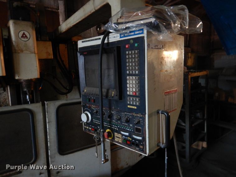 image for item JJ9769 Haas Mycenter-2  CNC mill