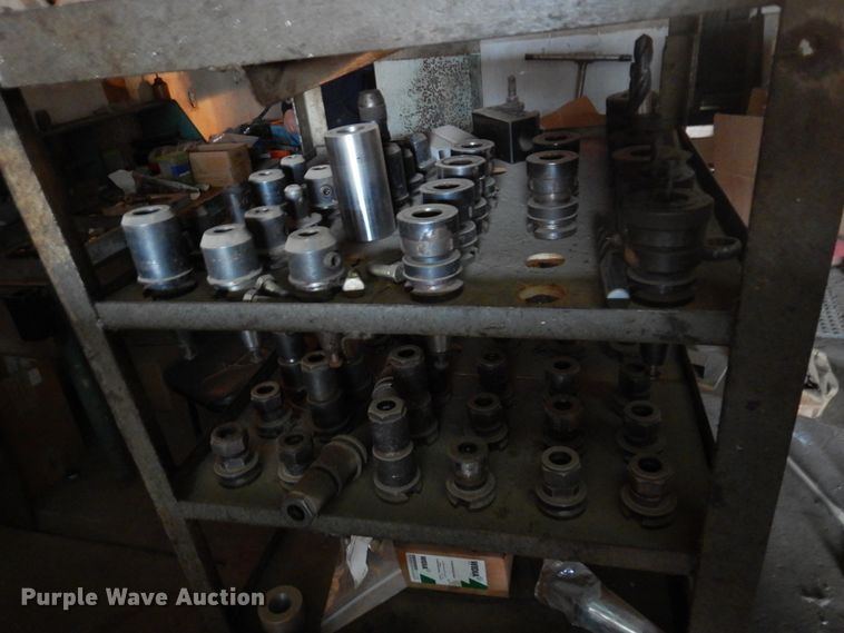 image for item JJ9769 Haas Mycenter-2  CNC mill