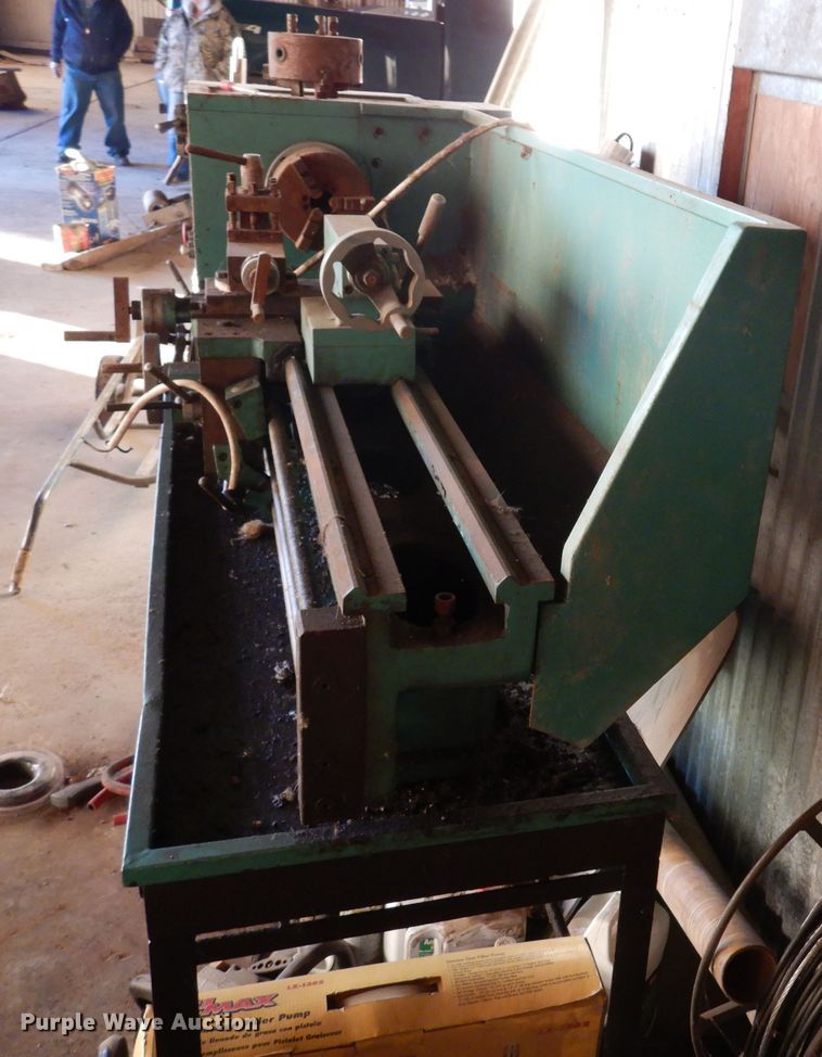 image for item JJ9770 Central Machinery  metal lathe