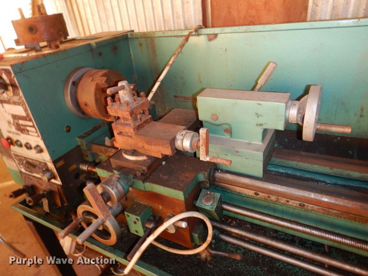image for item JJ9770 Central Machinery  metal lathe