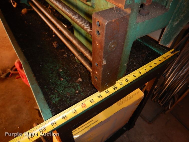 image for item JJ9770 Central Machinery  metal lathe