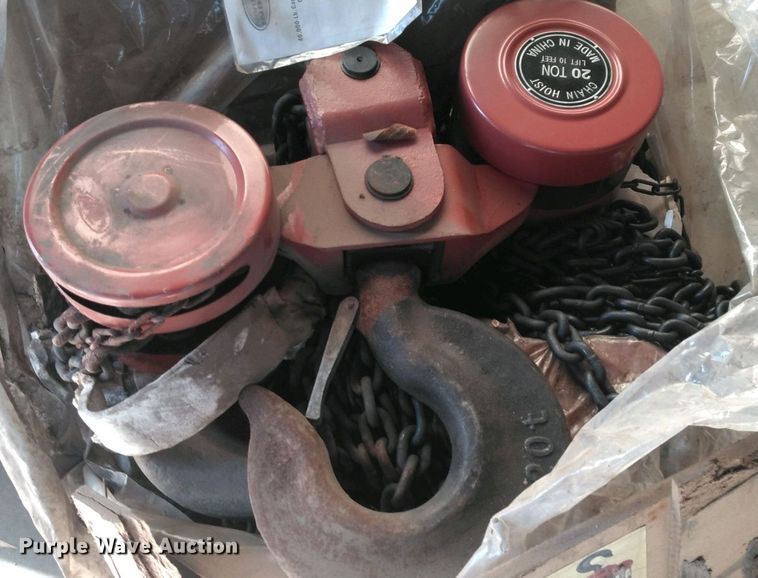 image for item JJ9771 Northern Industrial  chain hoist