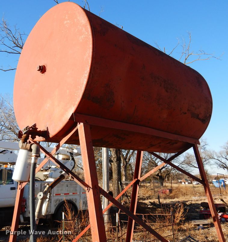 image for item JJ9773 Fuel tank