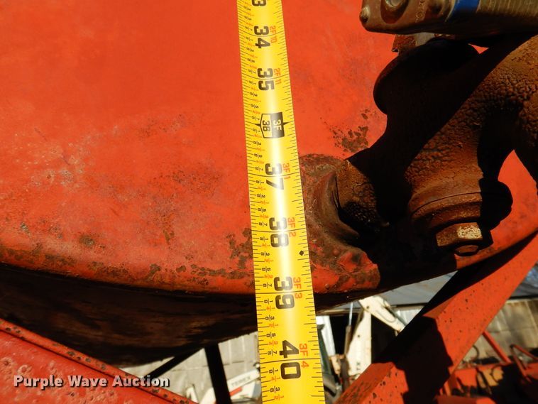 image for item JJ9773 Fuel tank