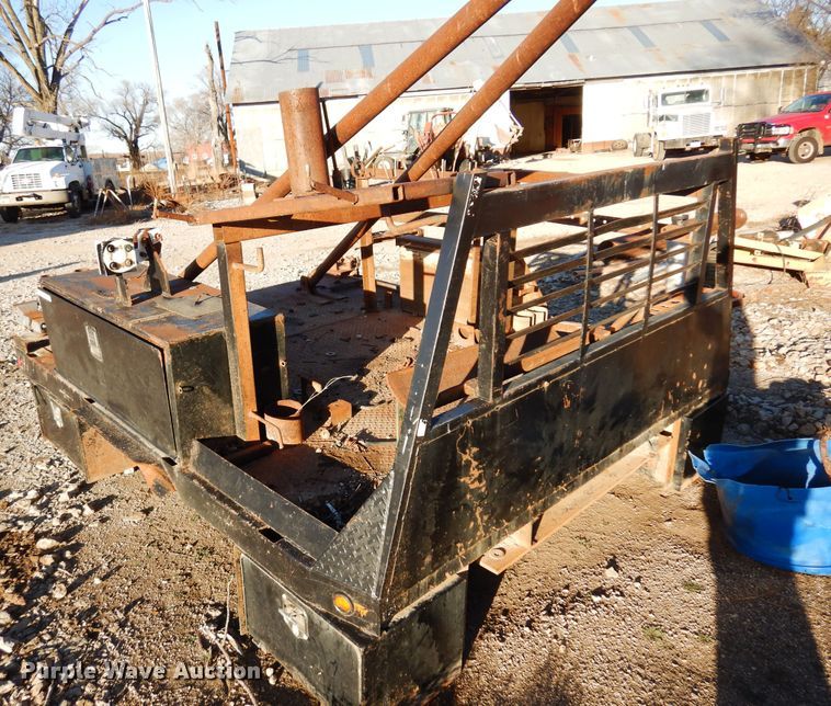 image for item JJ9783 Utility flatbed