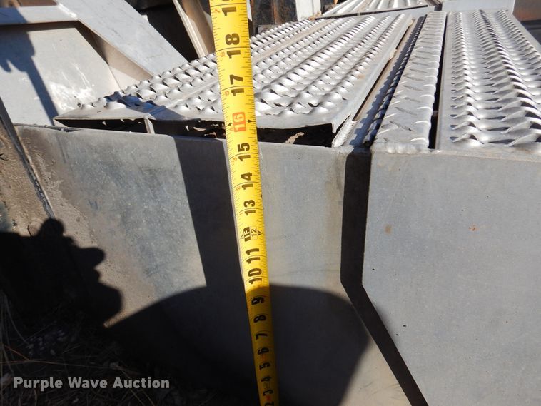 image for item JJ9806 Truck parts