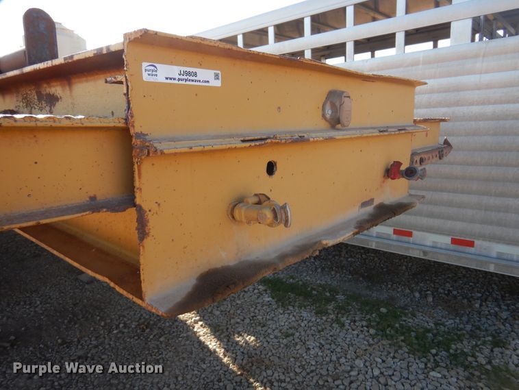 image for item JJ9808 1988  Shop built equipment trailer