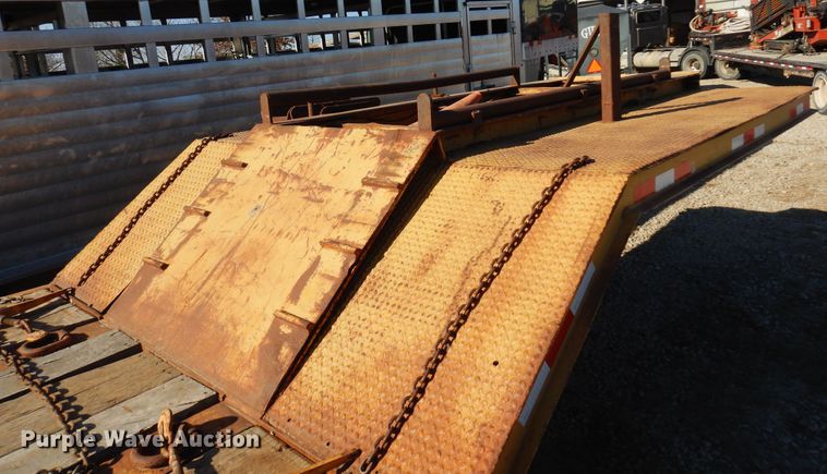 image for item JJ9808 1988  Shop built equipment trailer