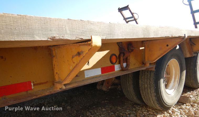 image for item JJ9808 1988  Shop built equipment trailer