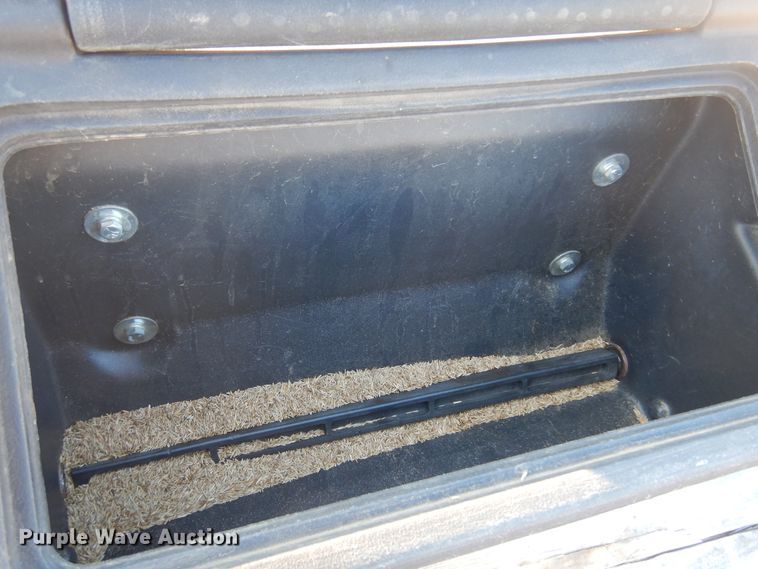 image for item JJ9811 Billy Goat OS552H overseeder