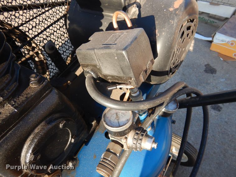 image for item JJ9813 Puma PK3015  air compressor