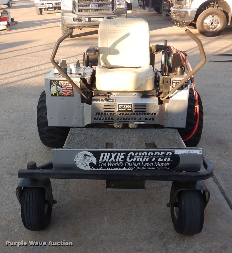 image for item JJ9814 Dixie Chopper XT3300  ZTR lawn mower