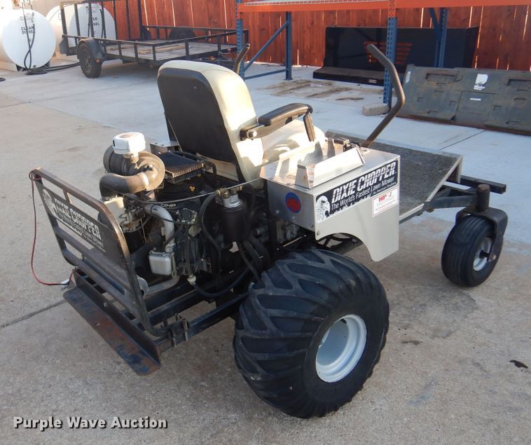 image for item JJ9814 Dixie Chopper XT3300  ZTR lawn mower