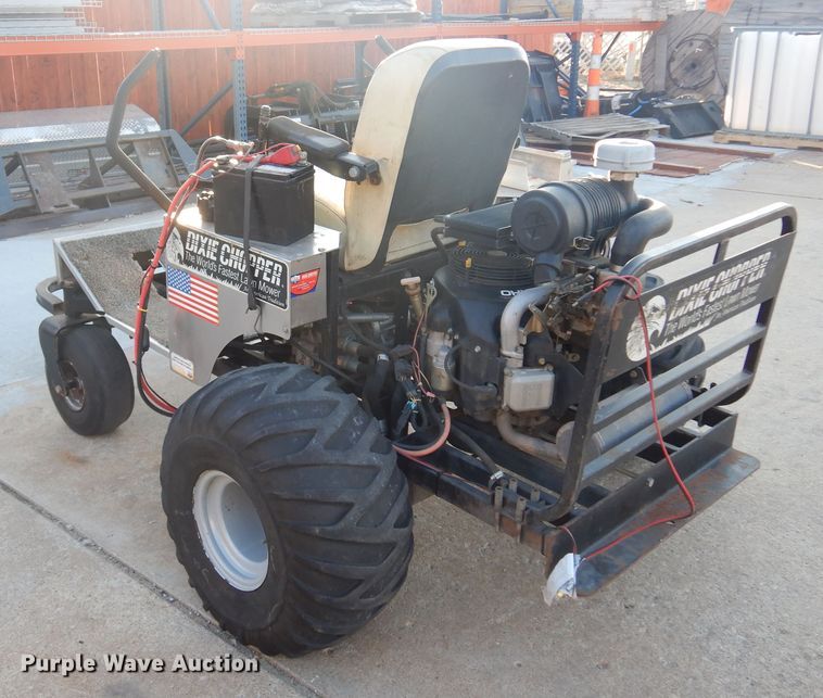 image for item JJ9814 Dixie Chopper XT3300  ZTR lawn mower