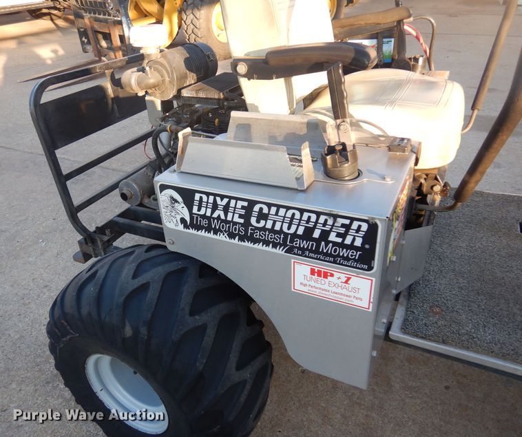 image for item JJ9814 Dixie Chopper XT3300  ZTR lawn mower