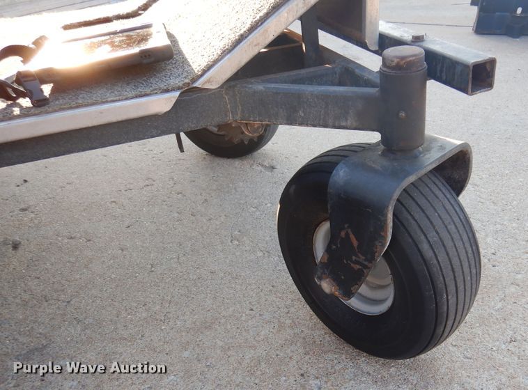 image for item JJ9814 Dixie Chopper XT3300  ZTR lawn mower