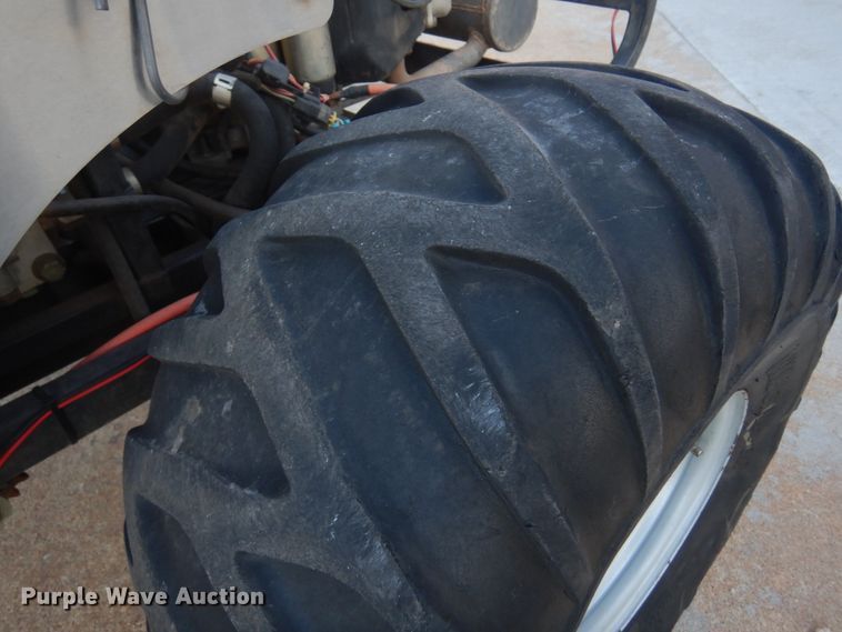 image for item JJ9814 Dixie Chopper XT3300  ZTR lawn mower