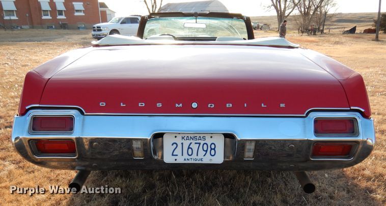 image for item JJ9852 1971 Oldsmobile Cutlass  convertible