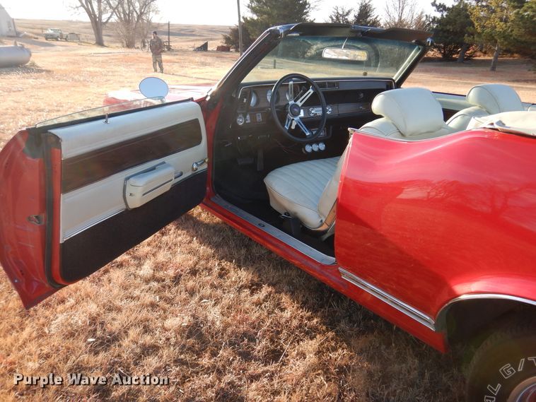 image for item JJ9852 1971 Oldsmobile Cutlass  convertible