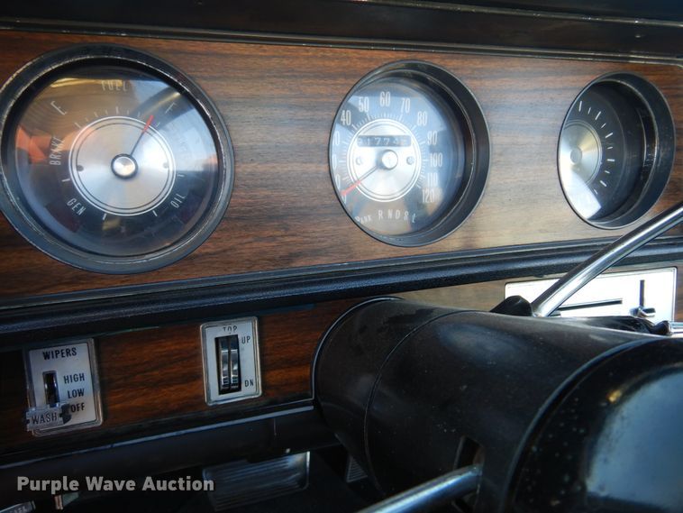 image for item JJ9852 1971 Oldsmobile Cutlass  convertible