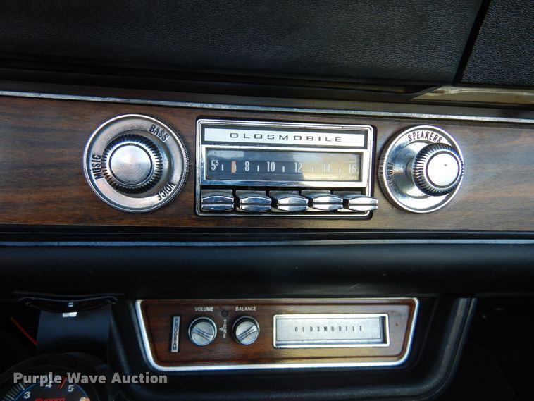 image for item JJ9852 1971 Oldsmobile Cutlass  convertible