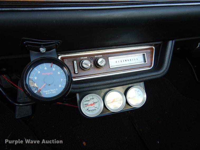 image for item JJ9852 1971 Oldsmobile Cutlass  convertible